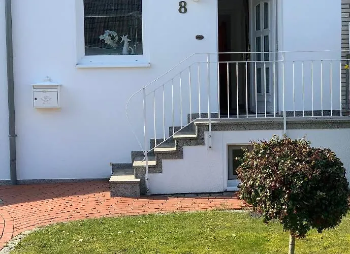 Ferienwohnung 3-Zimmer, 58 qm mit Garten, zum Strand 300 m mit Komfort-Ausstattung