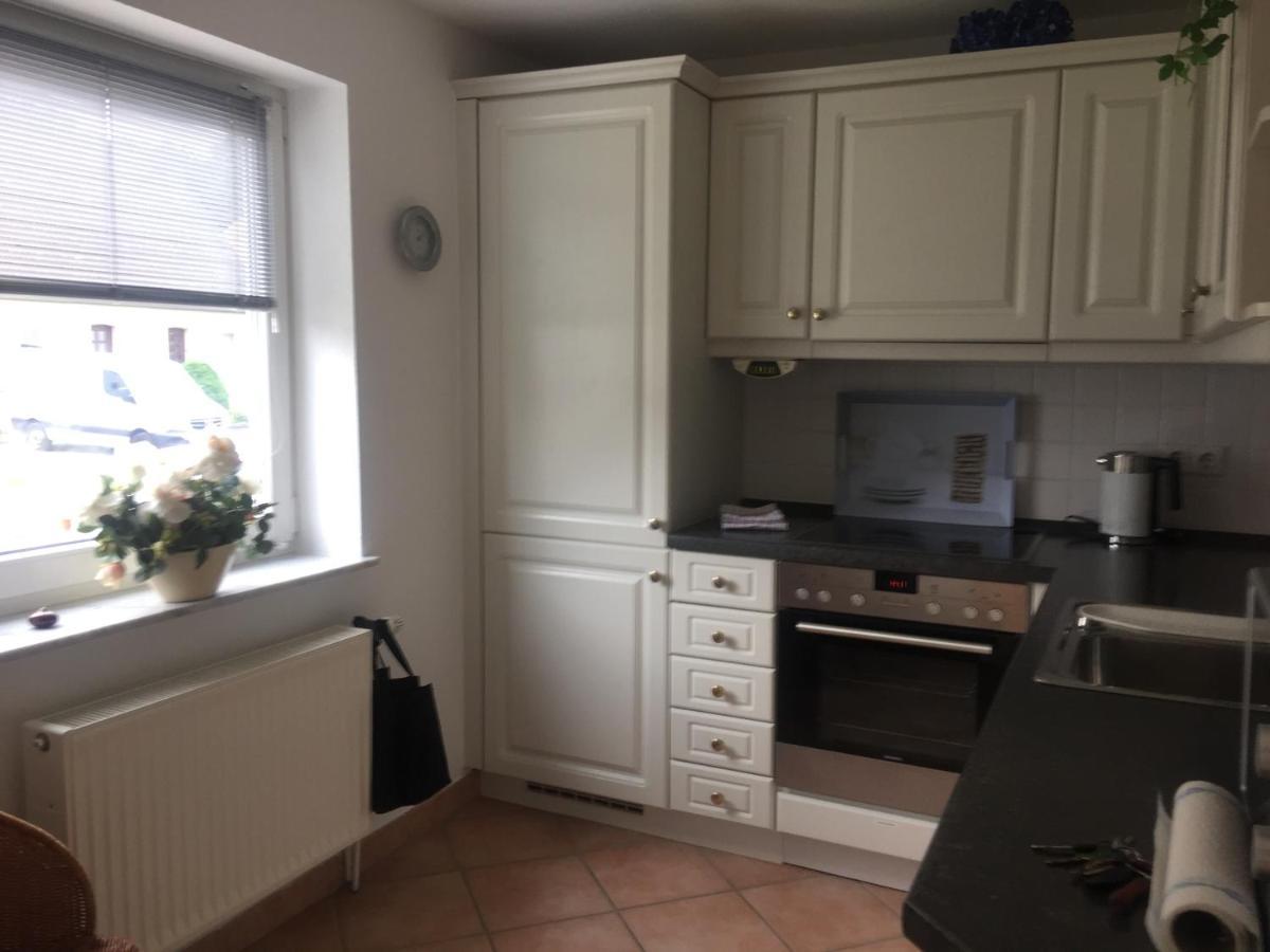 3-zimmer, 58 Qm Mit Garten, Zum 300 M Mit Komfort-ausstattung Apartment *