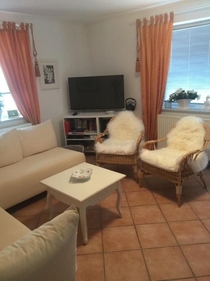 3-zimmer, 58 Qm Mit Garten, Zum 300 M Mit Komfort-ausstattung Apartment