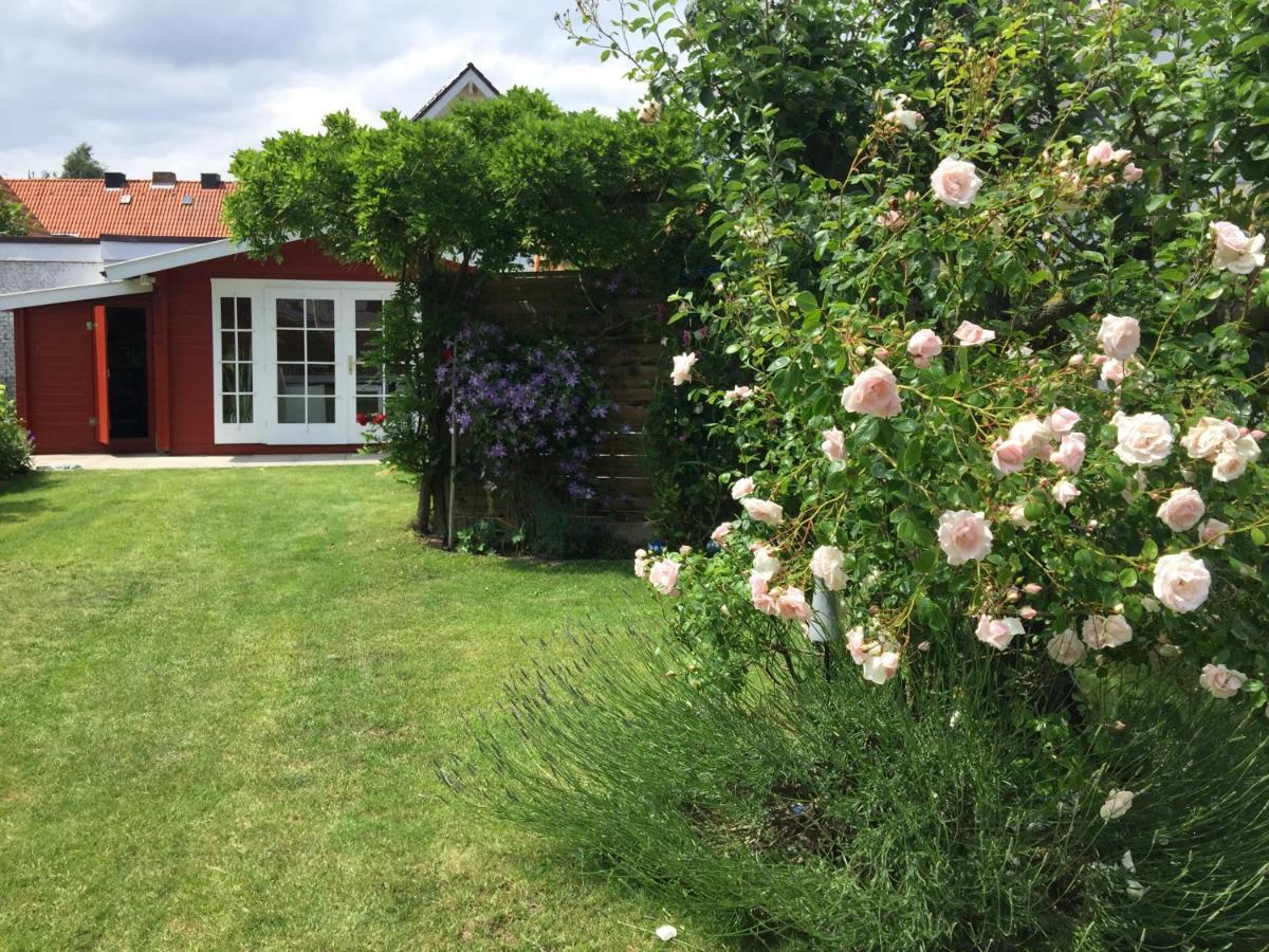 Komfort Kroemer 3-zimmer, Garten, 300 M *