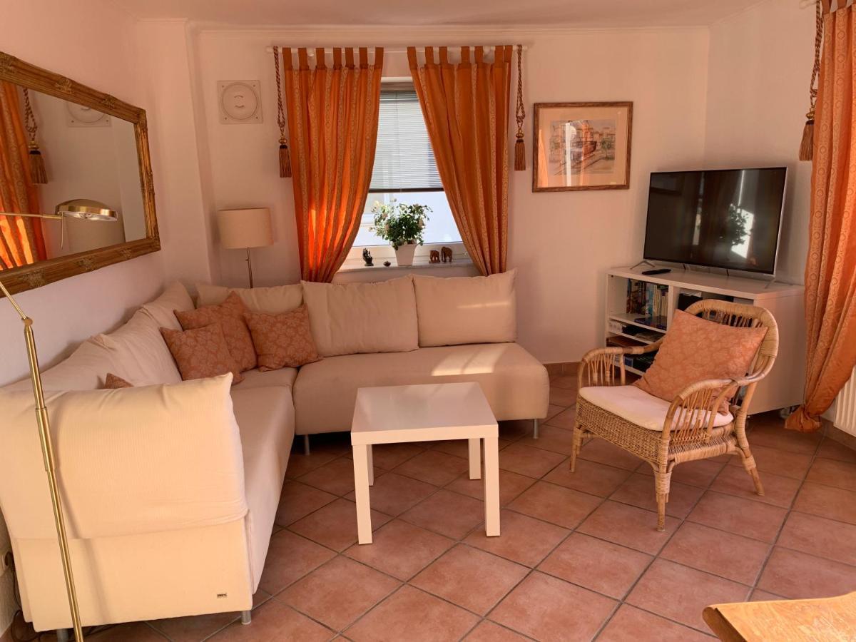 3-zimmer, 58 Qm Mit Garten, Zum 300 M Mit Komfort-ausstattung Apartment